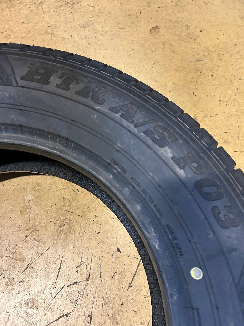 SUMITOMO HTR A/S P03 BSW P 235 65 17 108V ALL SEASON TIRE ASP77