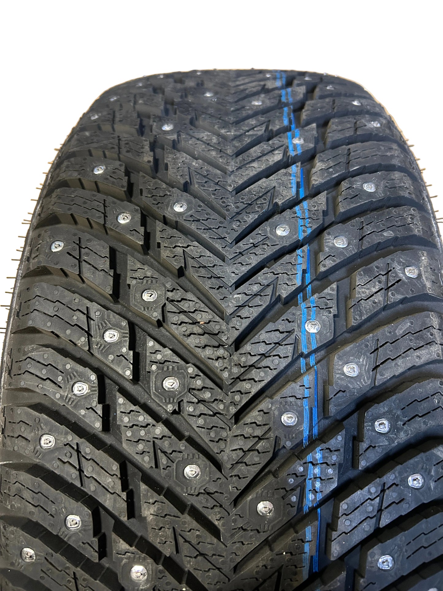 NOKIAN HAKKAPELIITTA 10 STUDDED BSW P 225 45 18 95T XL WINTER TIRE TS32445