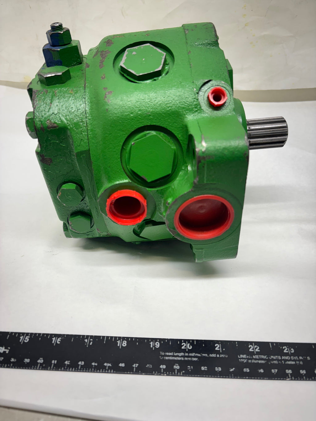 HYDRAULIC PUMP FOR JOHN DEERE 1052 R71977 R77713 R77712 R77714