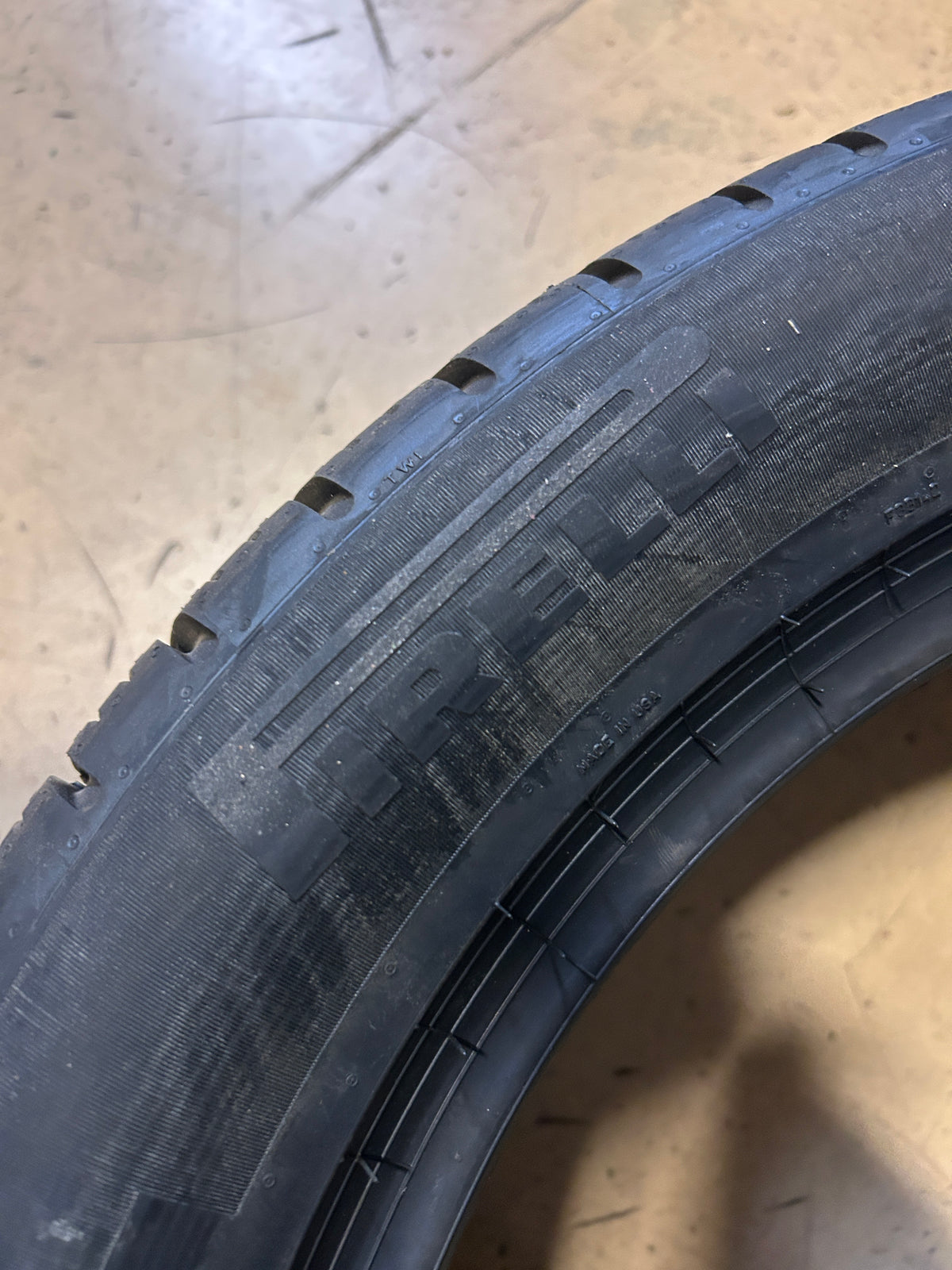 PIRELLI SCORPION ZERO ALL SEASON PLUS 3 BSW P 275 45 20 110Y TIRE 4296000