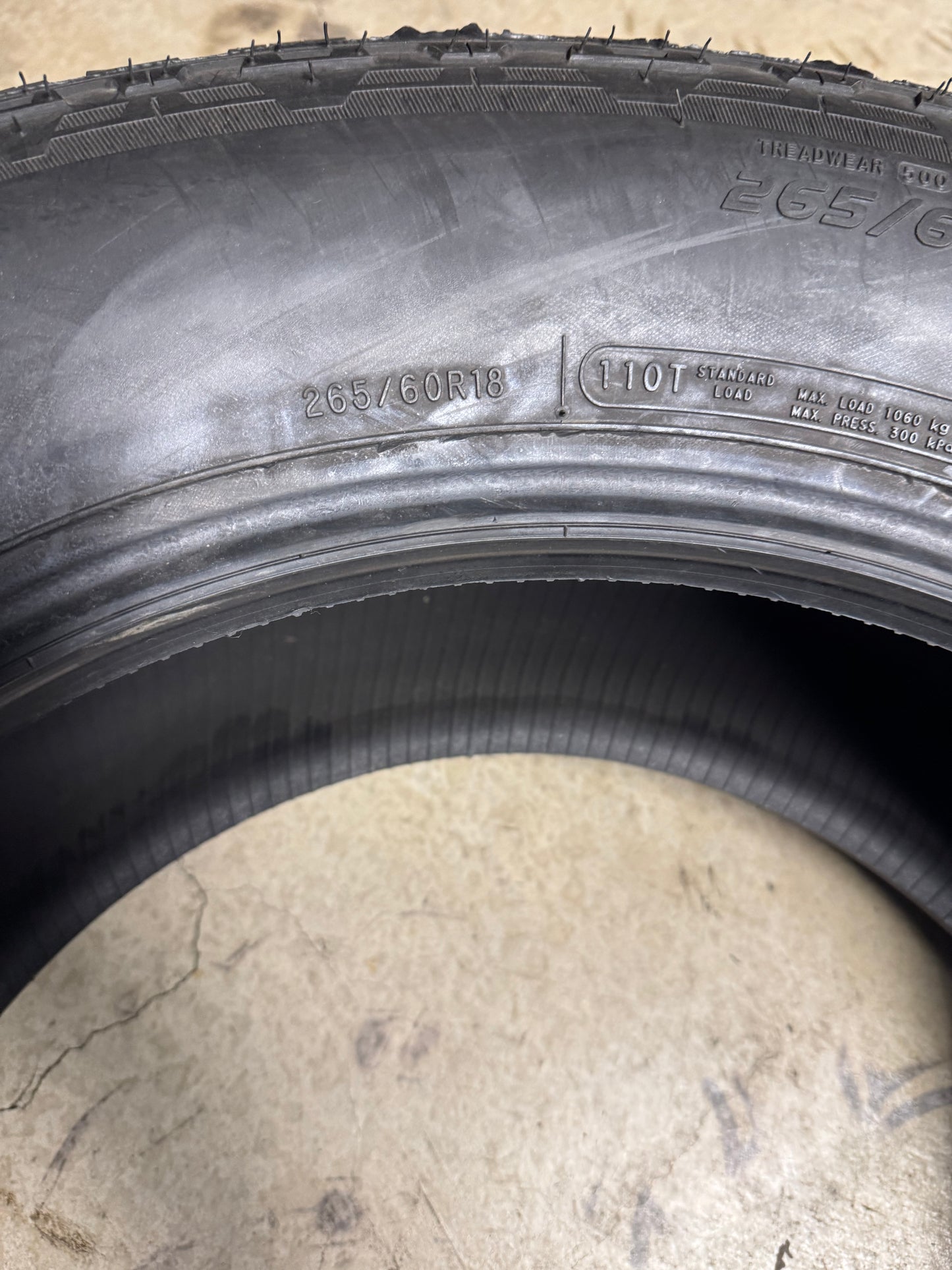NOS HERCULES TERRA TRAC AT II OWL P 265 60 18 110T ALL TERRAIN TIRE 08556