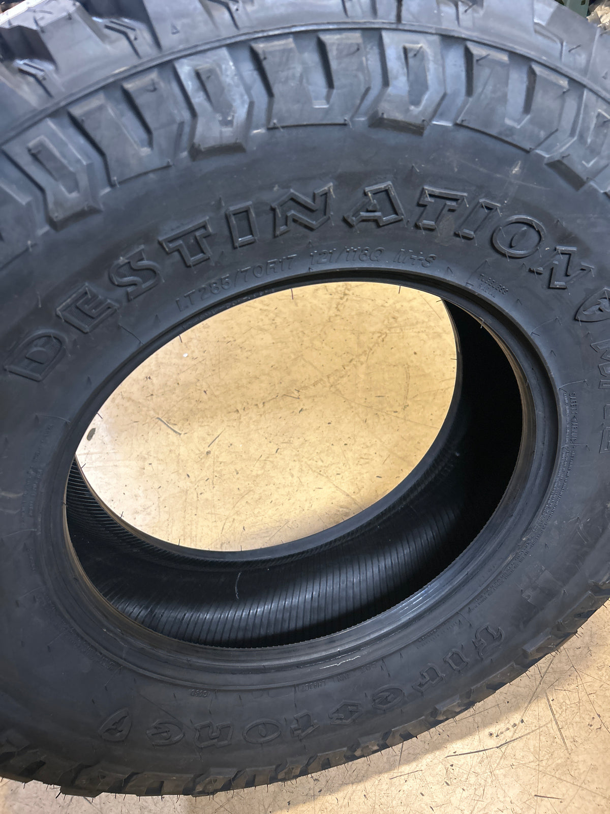 FIRESTONE DESTINATION M/T2 BSW LT285 70 17 121/118Q 10PLY MUD TIRE 245750