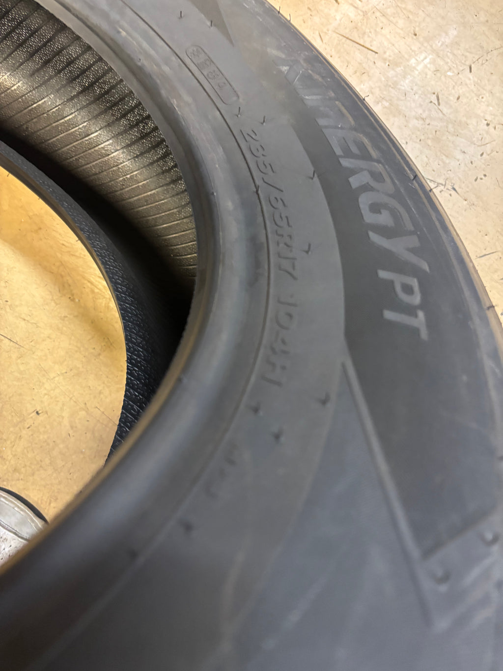2 HANKOOK KINERGY PT BSW P 235 65 17 104H SL ALL SEASON TIRE 1025071
