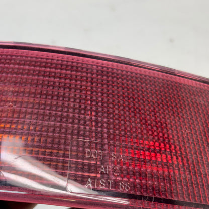 USED PORSCHE 911 TAIL LIGHT LEFT DRIVER 89-94 L90002522
