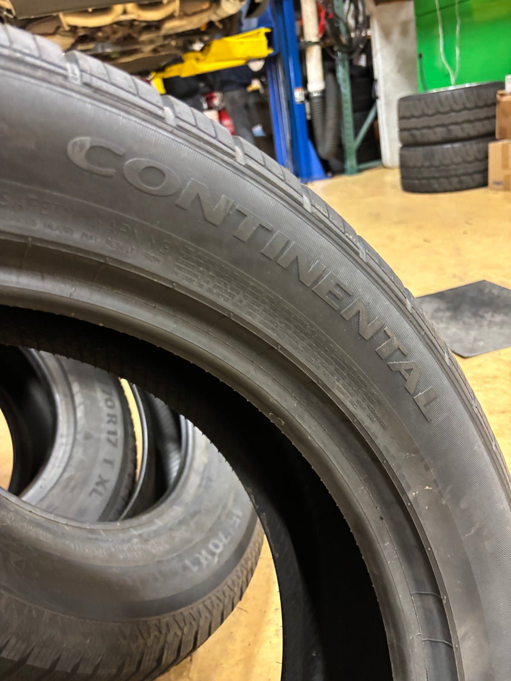 CONTINENTAL CROSSCONTACT LX25 P 245 50 20 102H SL ALL SEASON TIRE 1549231000