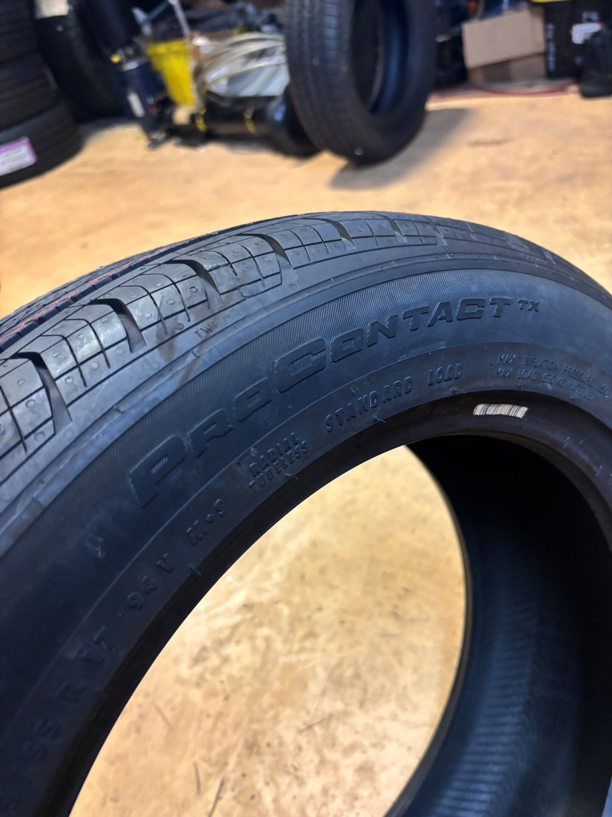 CONTINENTAL PROCONTACT TX P 215 55 17 94V SL ALL SEASON TIRE 15498180000