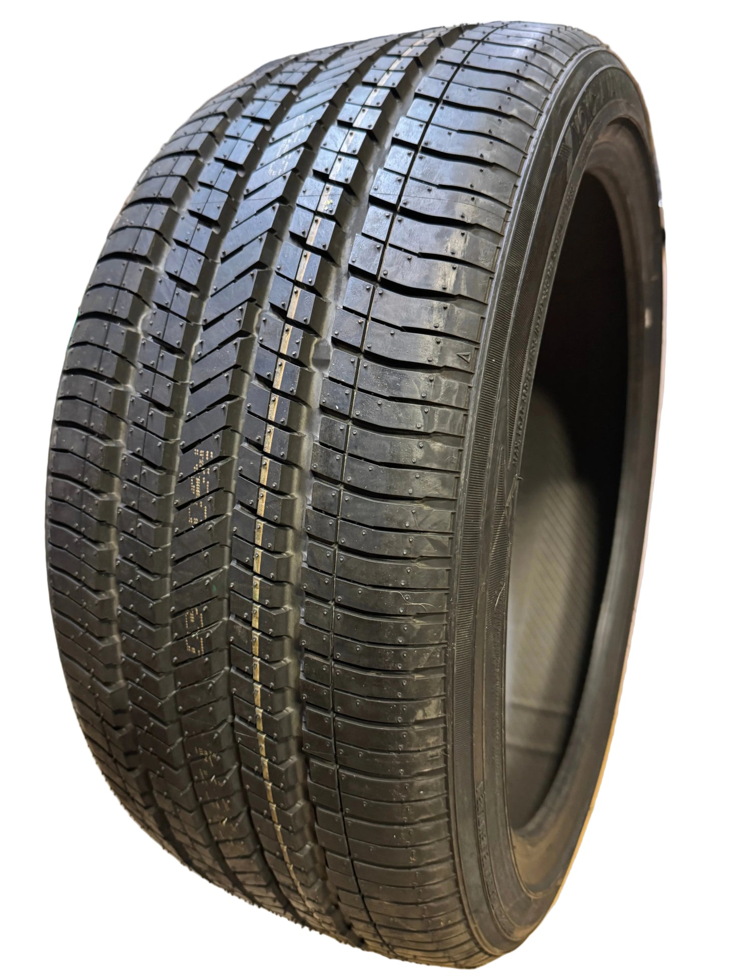 2 NOS YOKOHAMA AVID ASCEND S34P BSW P 225 40 18 88V ALL SEASON TIRE 110133601