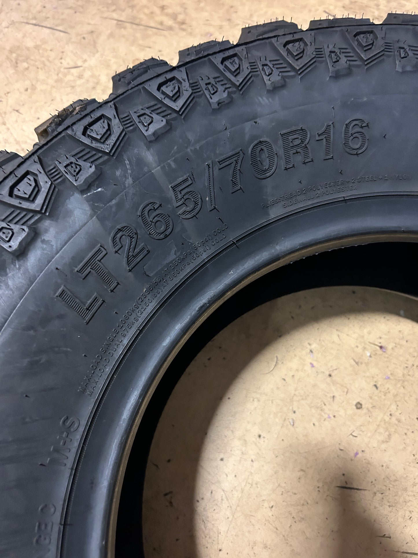 ATLAS PARALLER M/T BSW LT 265 70 16 110/107Q 6PLY MUD TIRE 221020961
