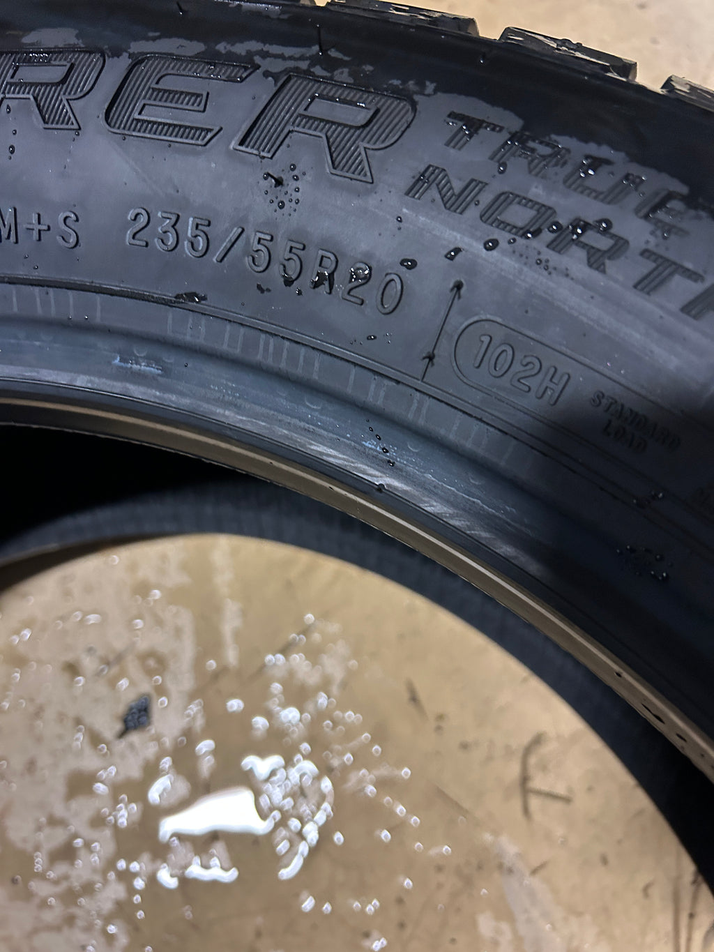 COOPER DISCOVERER TRUE NORTH BSW P 235 55 20 102H WINTER TIRE 166216004