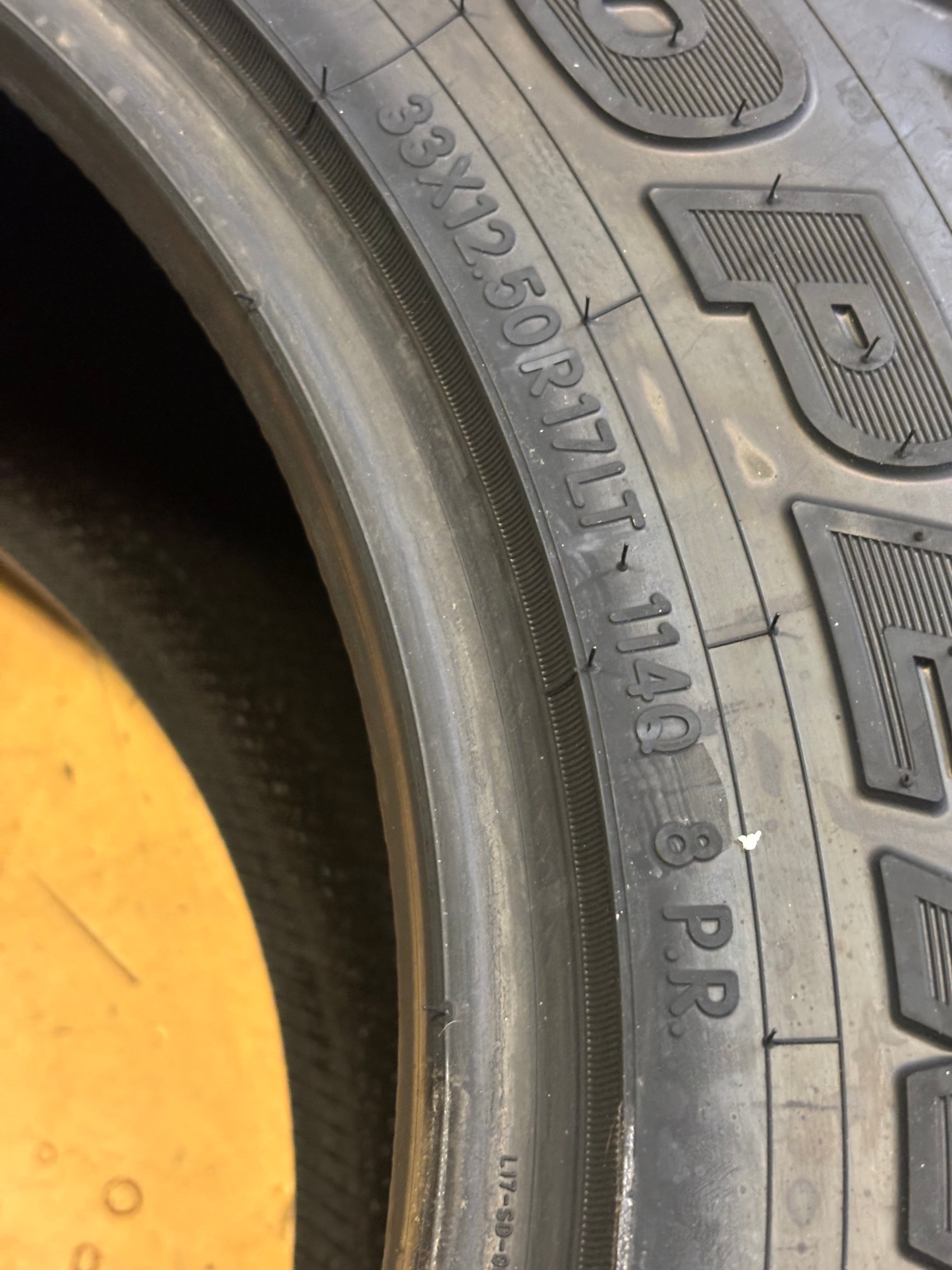 ( KSL ONLY ) 4 TOYO OPEN COUNTRY R/T LT 33 12.5 17 114Q LRD 8PL RUGGED TERRAIN TIRE 353570