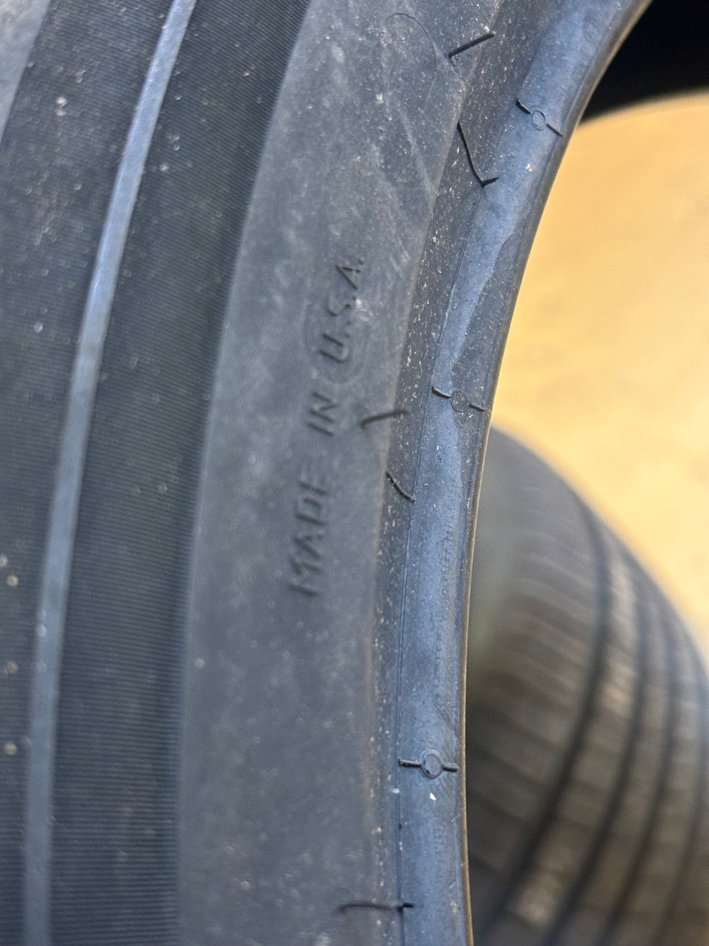 CONTINENTAL TRUECONTACT TOUR P 225 55 17 99H SL ALL SEASON TIRE 15495800000