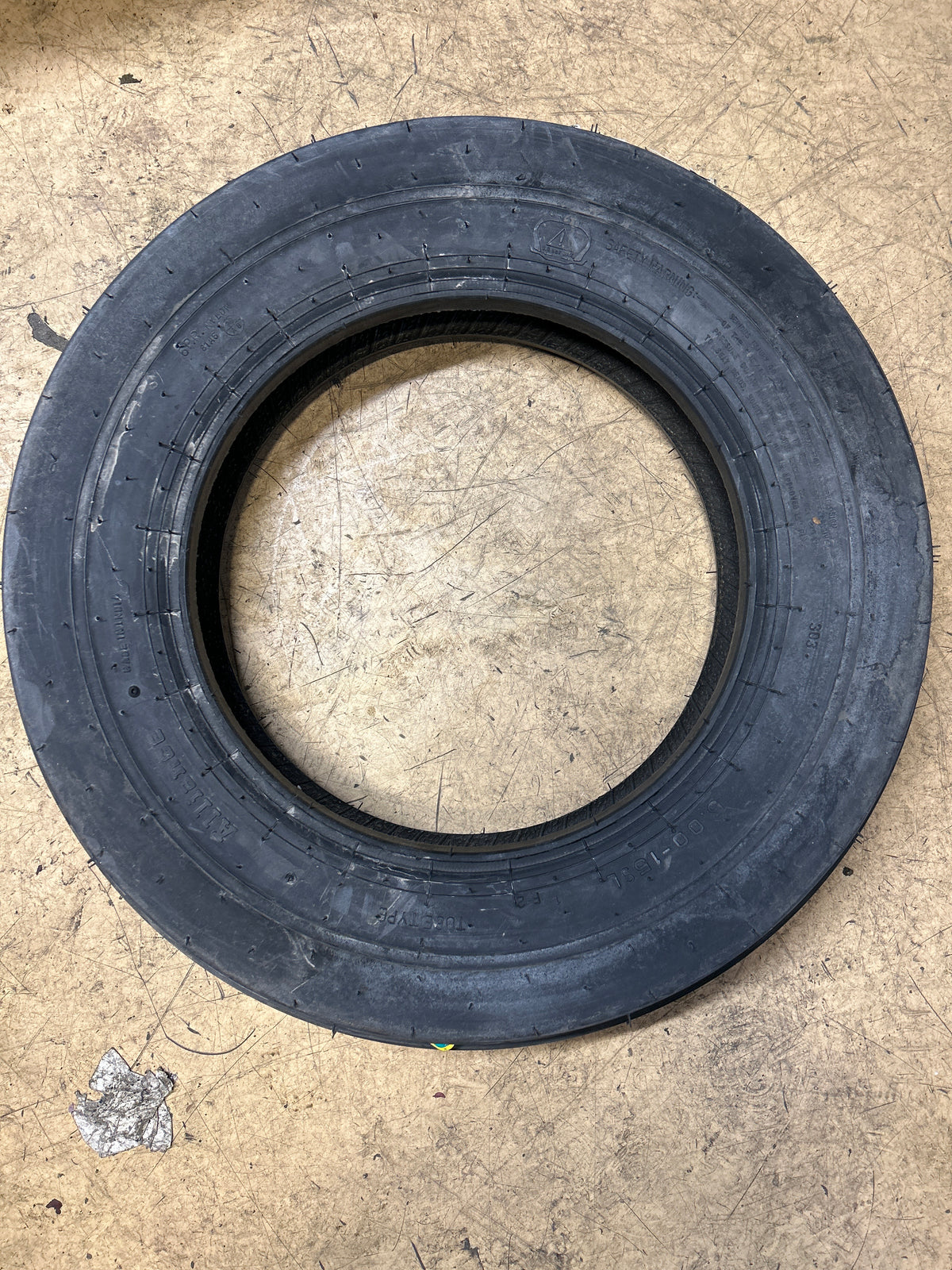 ALLIANCE 303 3 RIB BSW  5 15 4 PLY FARM TIRE  30301108