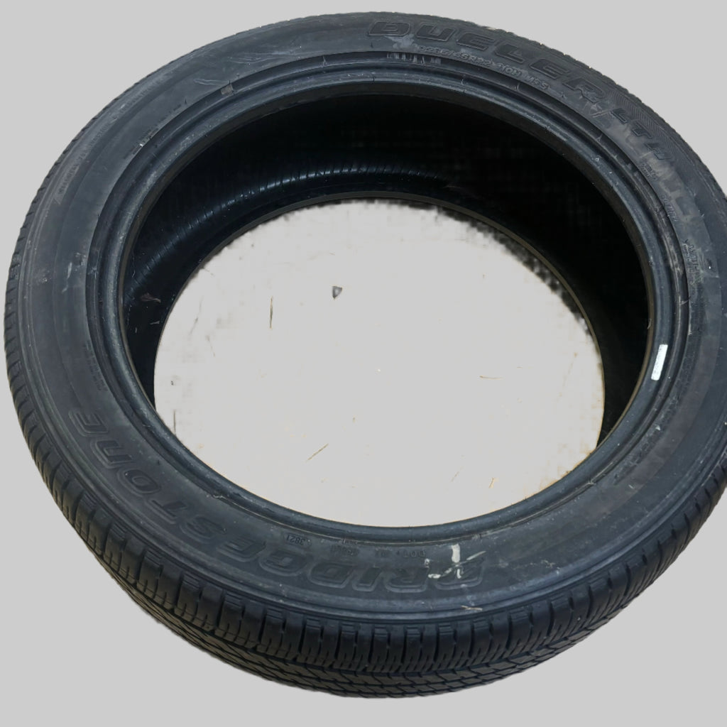 USED BRIDGESTONE DUELER LTH P 285 45 22 110H SL ALL SEASON TIRE 009627 10/32"
