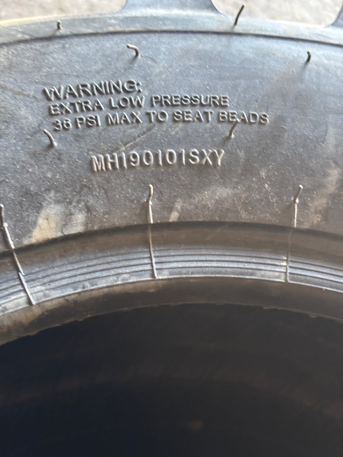 FORERUNNER MAXX PLUS BSW AT 24 10 11 48F 6PLY ATV/UTV TIRE 5C922C0001
