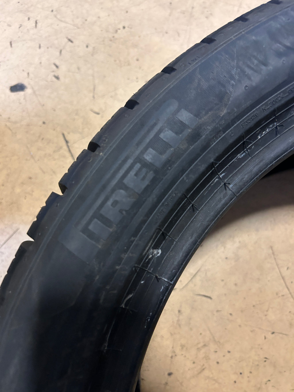 PIRELLI SCORPION ZERO A/S PLUS 3 BSW P 275 40 20 106Y XL ALL SEASON TIRE 4296200