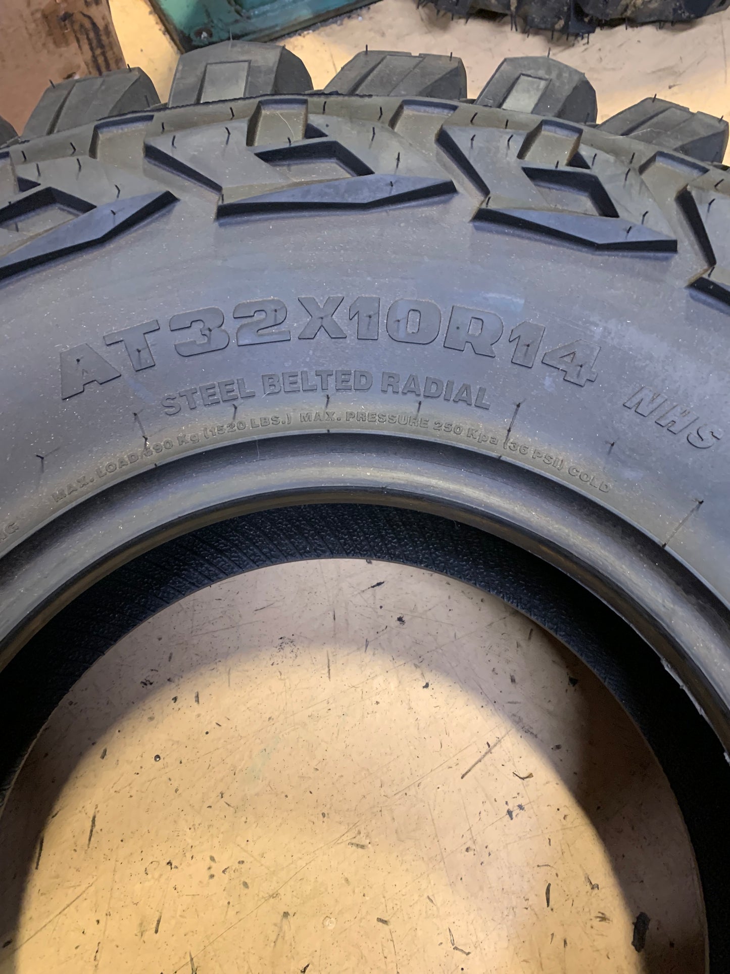HIGHLIFTER XCOMP ATR BSW AT 32 10 14 95H 10PLY ATV/UTV TIRE ‎0011629HL