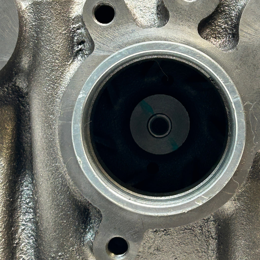 NEW CUMMINS ISX ENGINE WATER PUMP ASSEMBLY 2870249 2870249NX 4376359