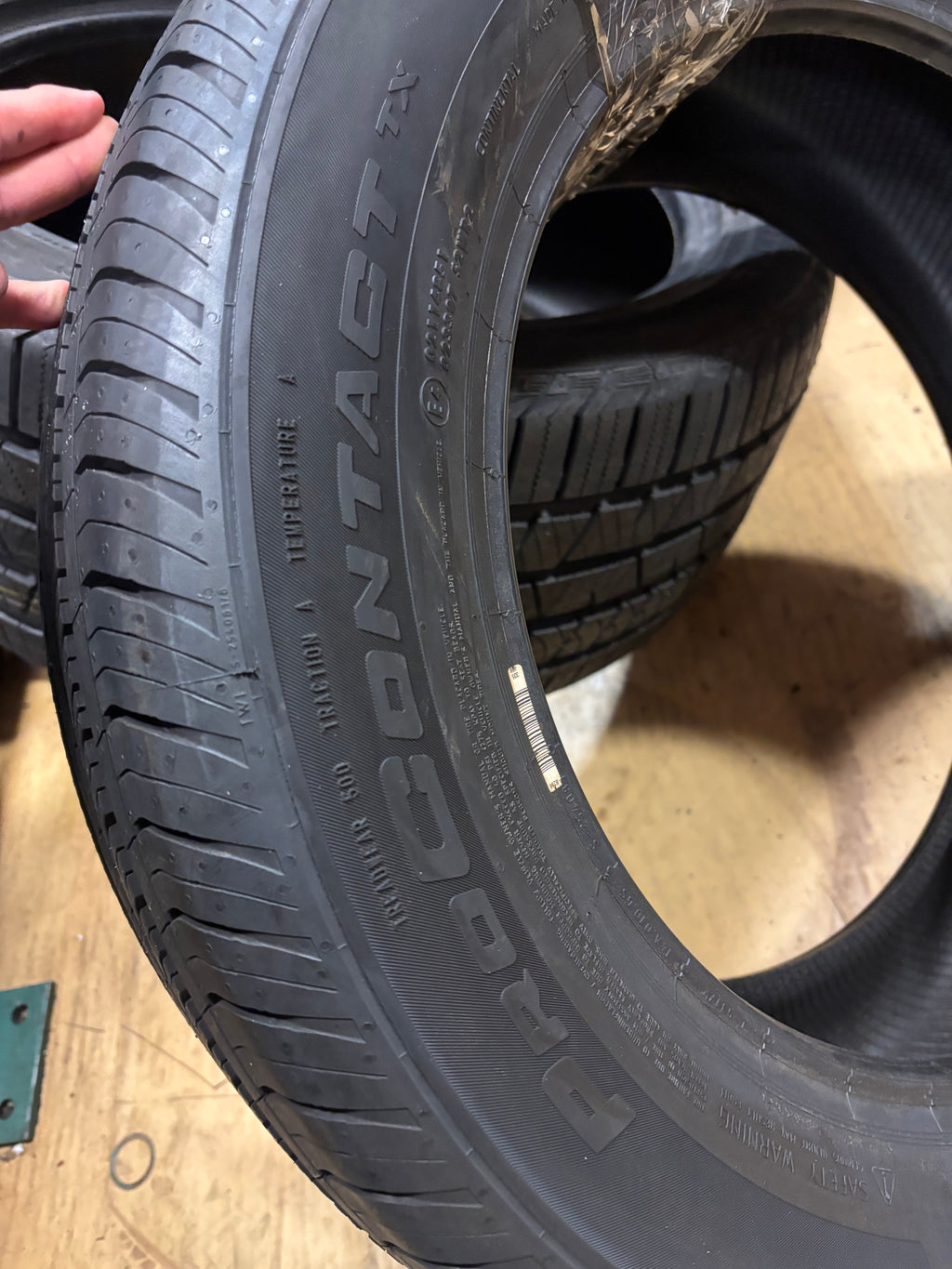 CONTINENTAL PROCONTACT TX TPC SPEC BSW P 225 60 17 99H SL ALL SEASON TIRE 15577130000