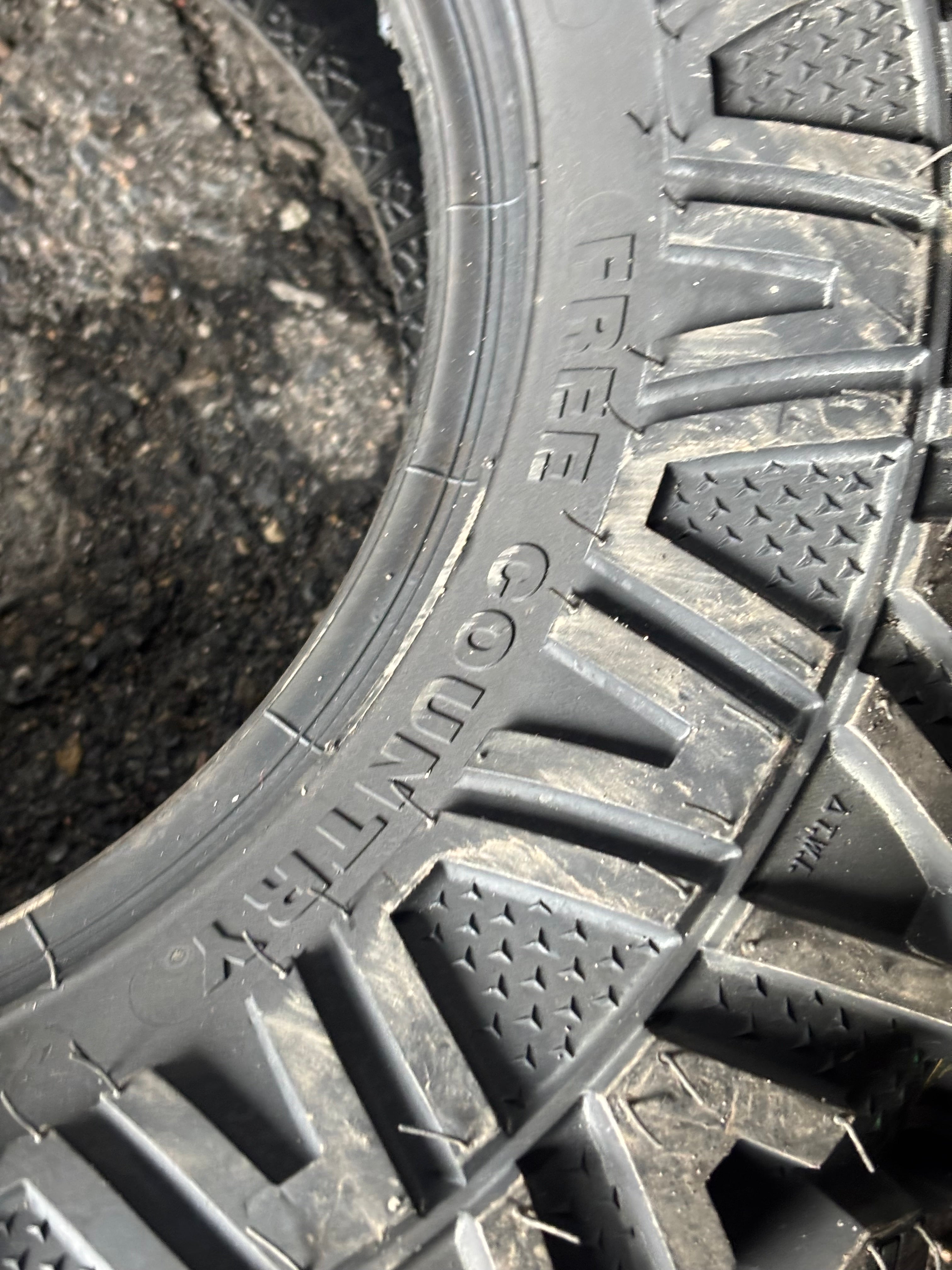 NOS FREECOUNTRY LB1601 BSW AT 25 8 12 60J 8 PLY TIRE ‎102662