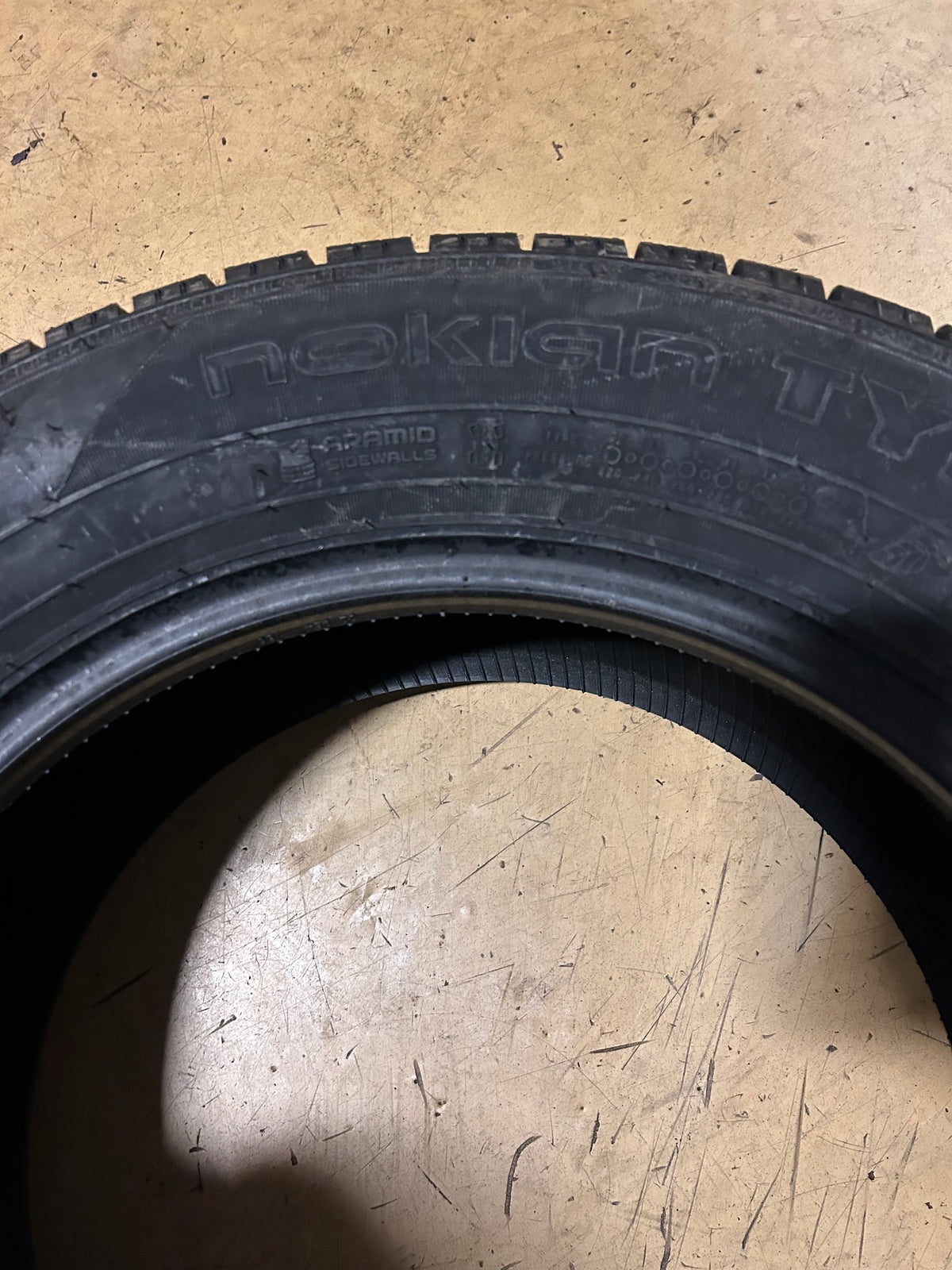 NOKIAN ONE BSW P 215 60 16 95V ALL SEASON TIRE T431351