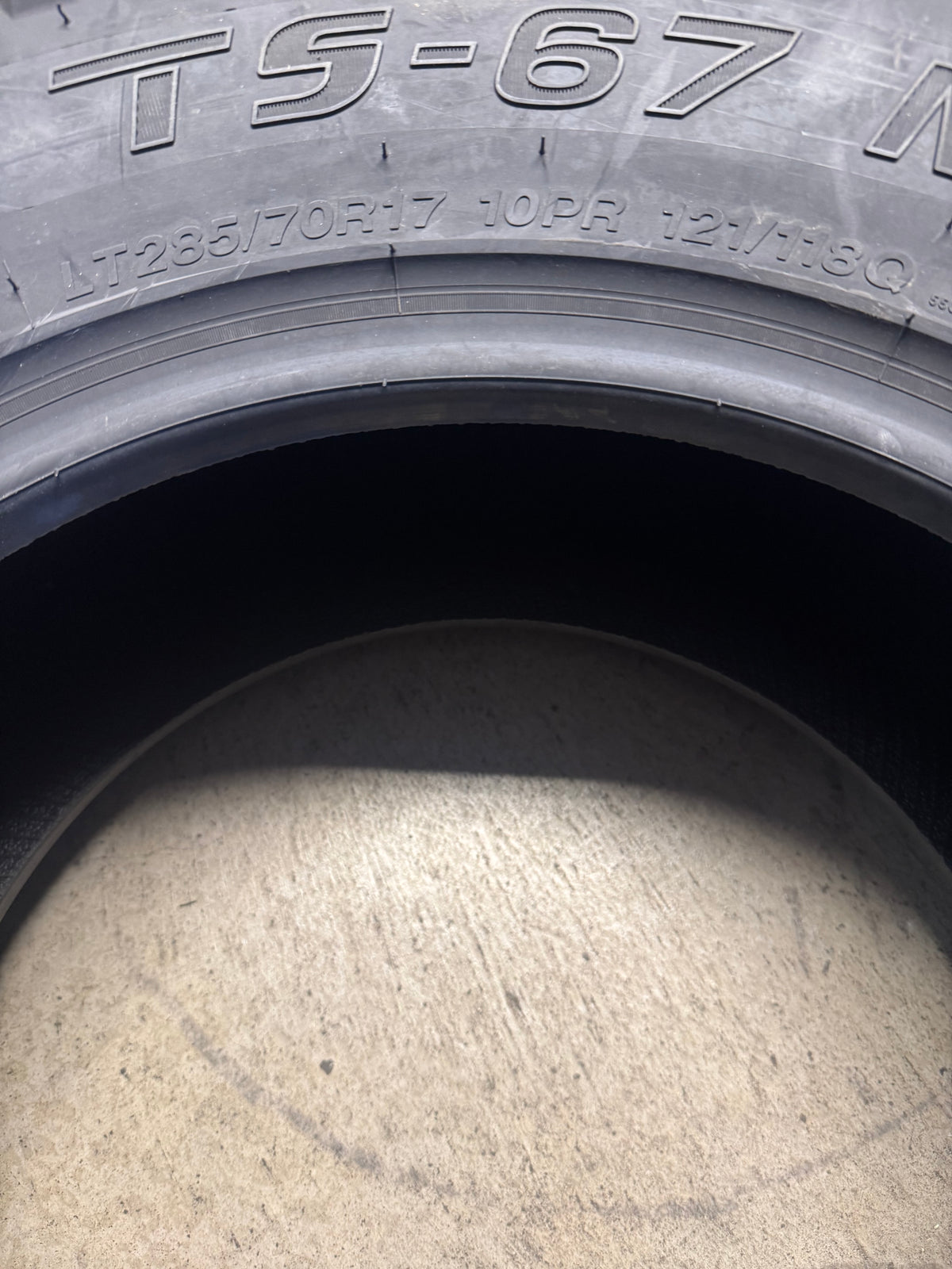 NOS TBB TIRES TS-67 M/T BSW LT 285 70 17 121/118Q 10PLY MUD TERRAIN TIRE HKFB9MB