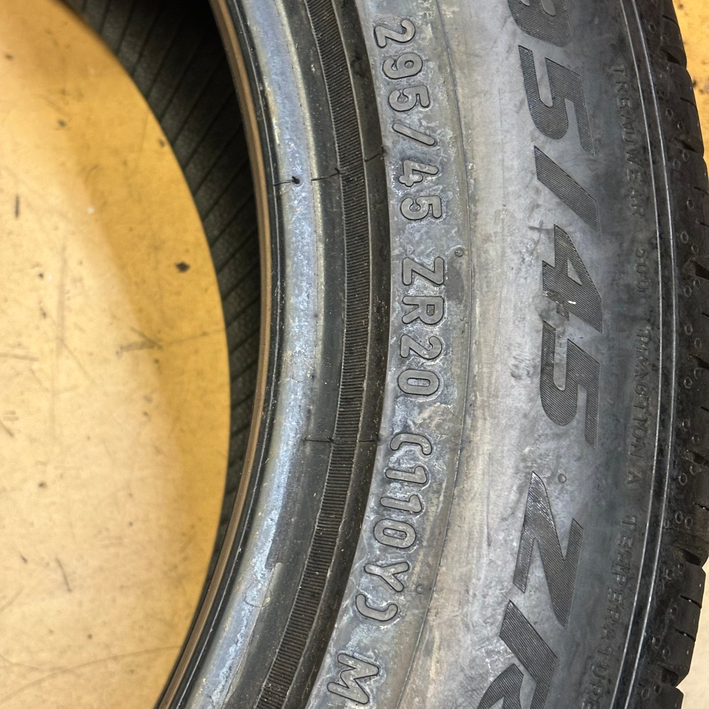 USED DTO 9/32" PIRELLI SCORPION ZERO AS RUNFLAT P 295 45 20 110Y SL ALL SEASON TIRE ‎3518100