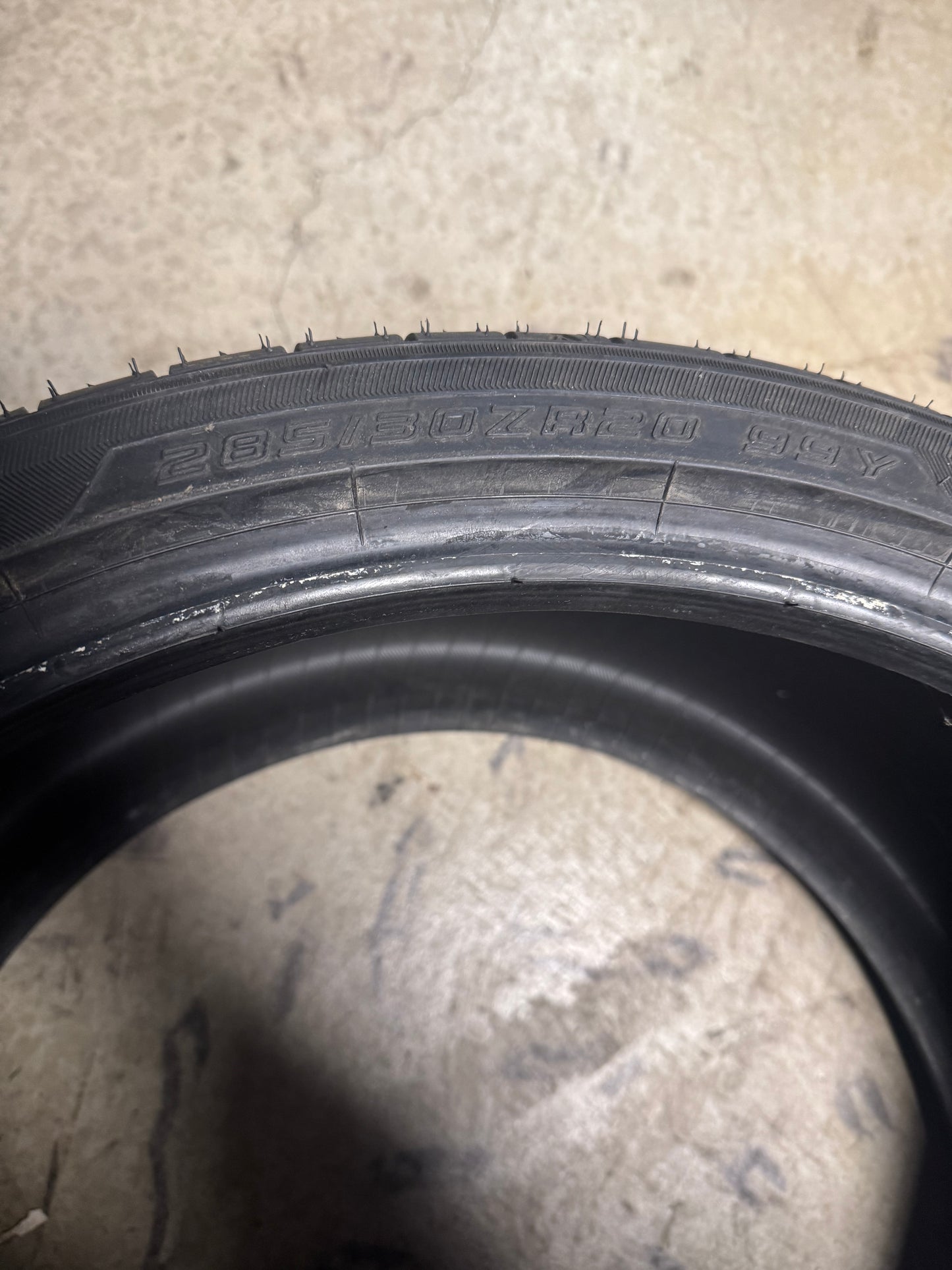 NOS SUMITOMO HTR Z5 BSW P 285 30 20 99Y XL PERFORMANCE TIRE HTR18