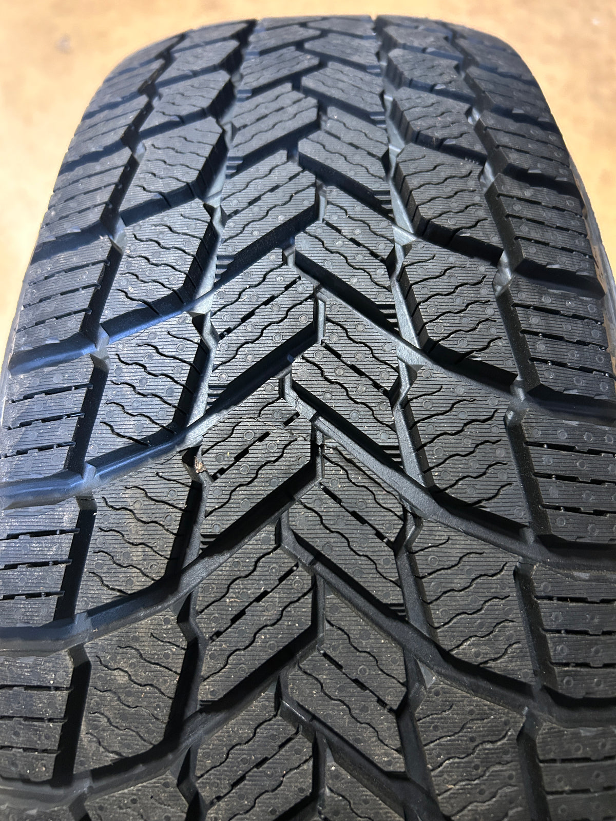 2 MICHELIN X-ICE SNOW BSW P 185 55 16 87H XL WINTER TIRE 47795