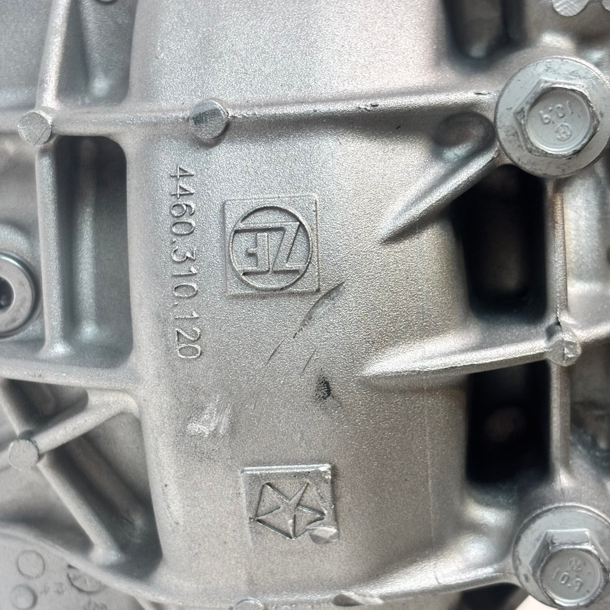 GENUINE MOPAR SERVICE FRONT AXLE 12-21 RAM 3.92 68257422AG