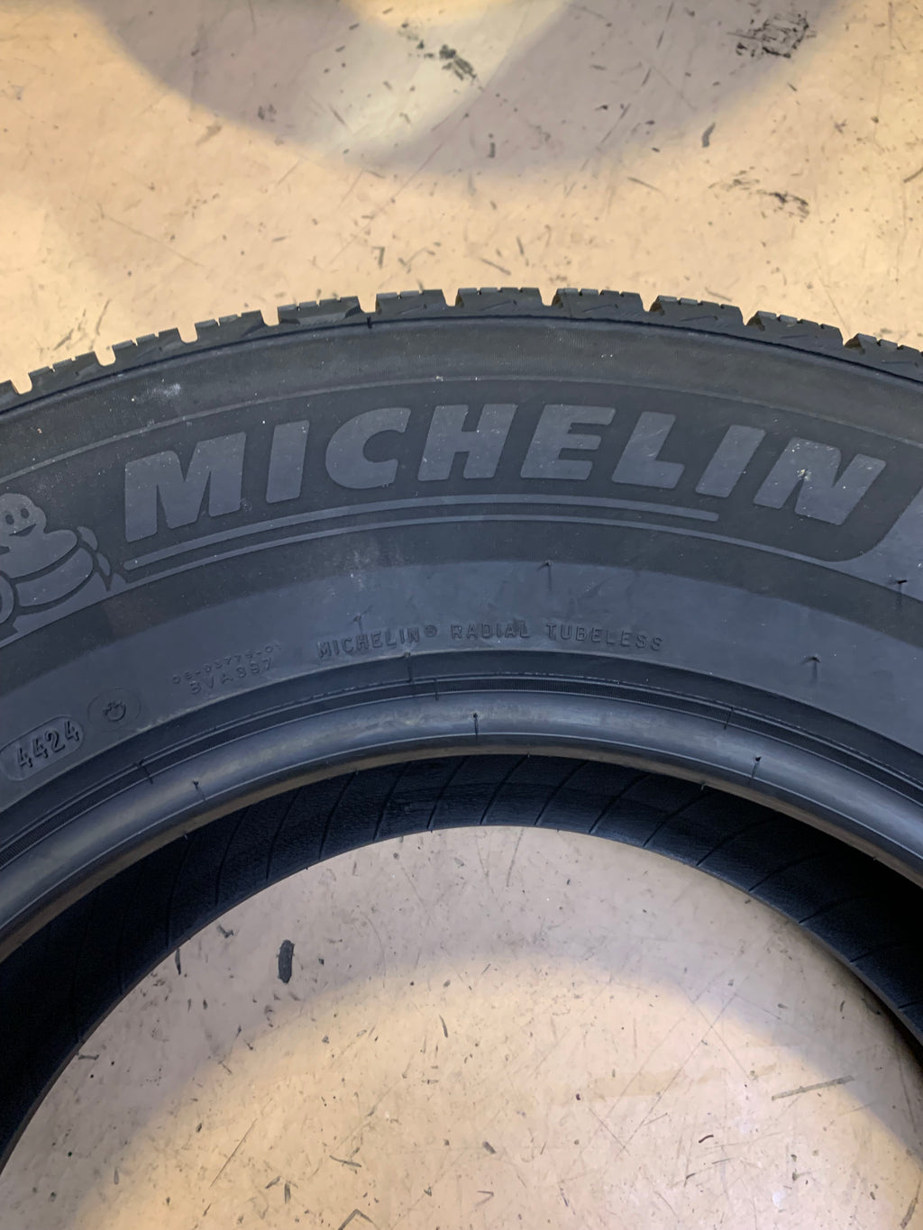 MICHELIN X-ICE SNOW SUV BSW P 275 65 18 116T WINTER TIRE 32012