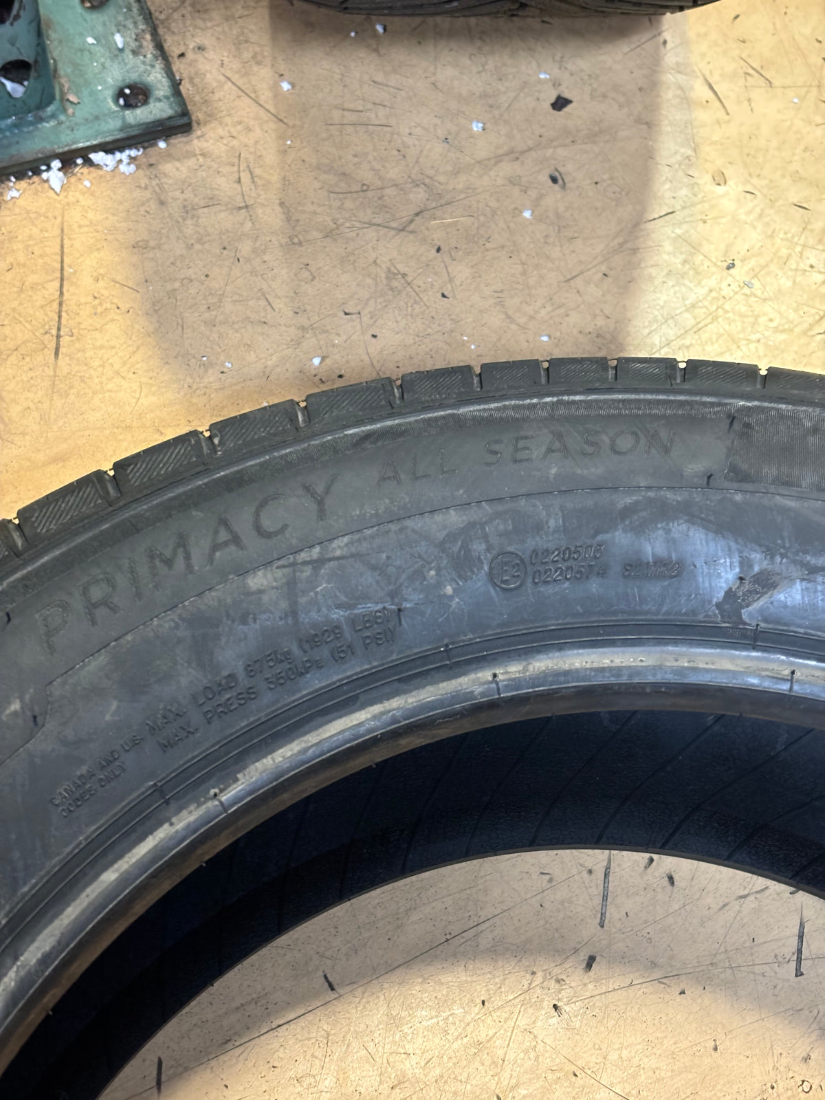 MICHELIN PRIMACY ALL SEASON BSW P 235 60 19 103V SL TIRE 34443