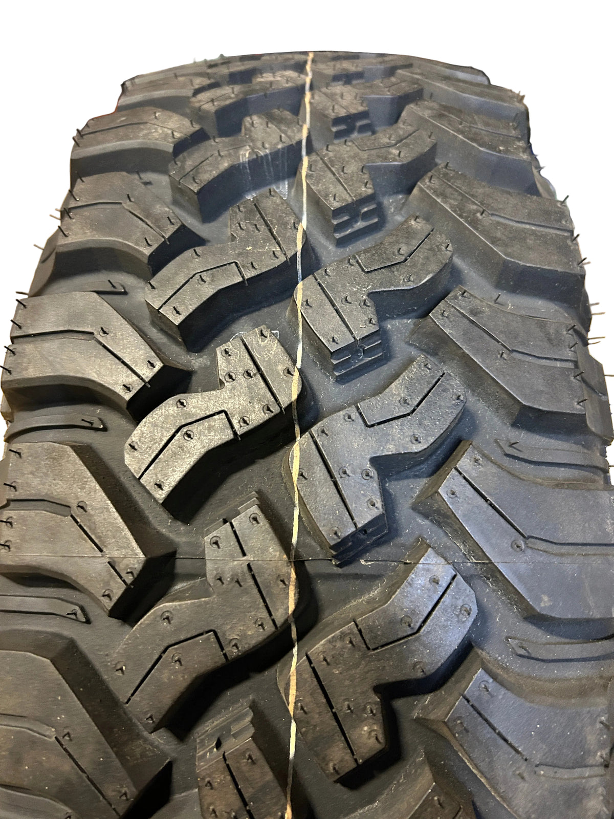 FALKEN WILDPEAK M/T MT01 BSW LT 265 75 16 123/120 10PLY MUD TIRE 28516639