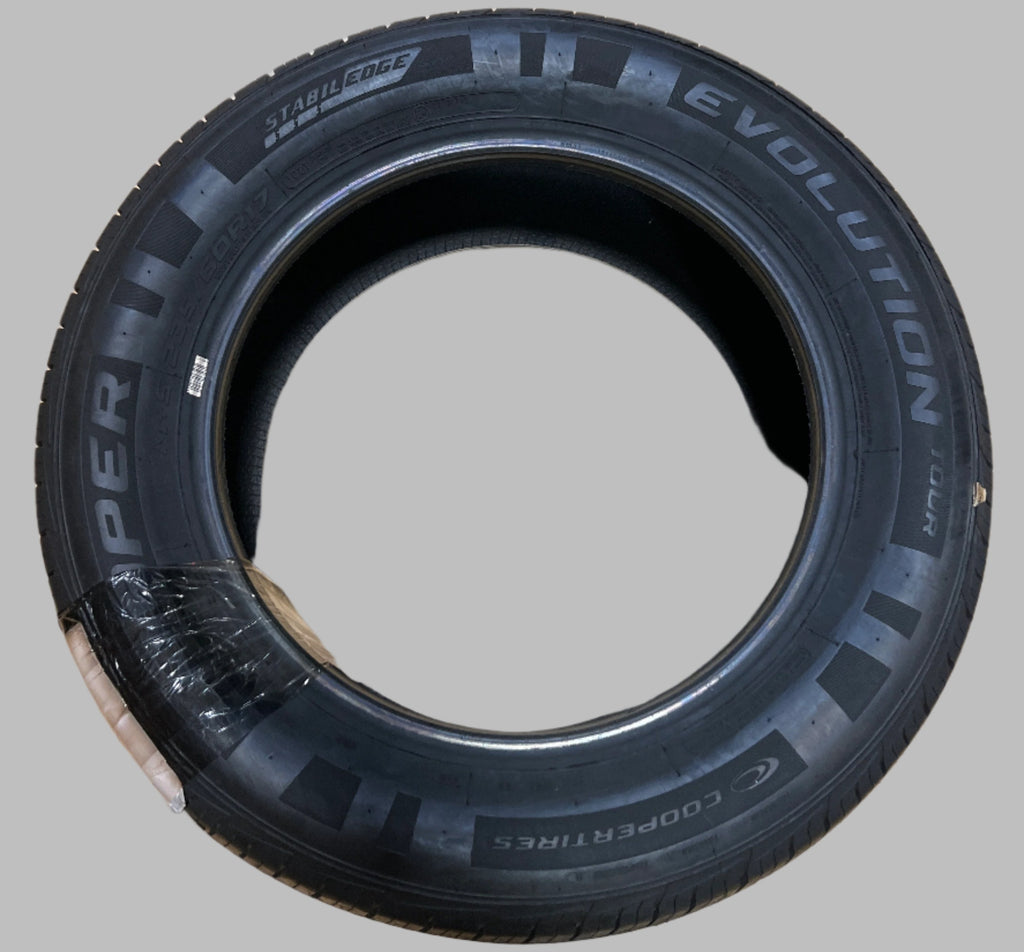 NEW OLD STOCK COOPER EVOLUTION TOUR P 235 60 17 102T SL ALL SEASON TIRE  90000032862