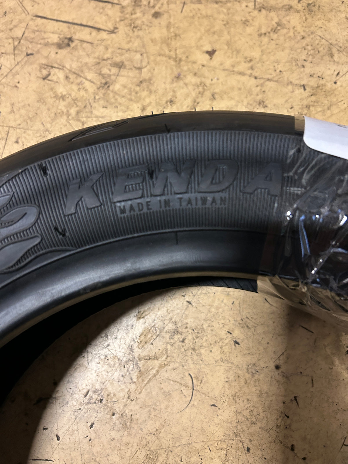 KENDA KD2 BSW 120 80 12 55J FRONT MOTORCYCLE TIRE 04KD21208012