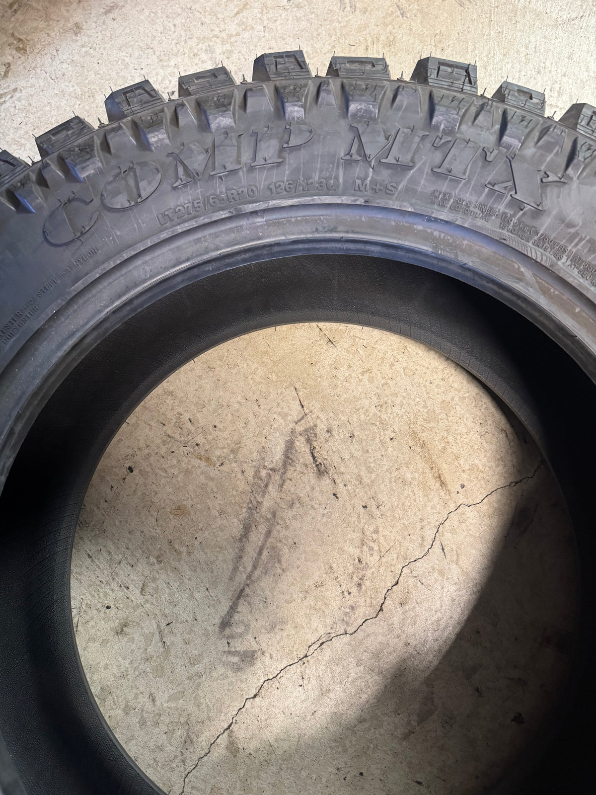 MUD CLAW COMP MTX BSW LT 275 65 20 126/123Q 10PLY MUD TERRAIN TIRE MTX43