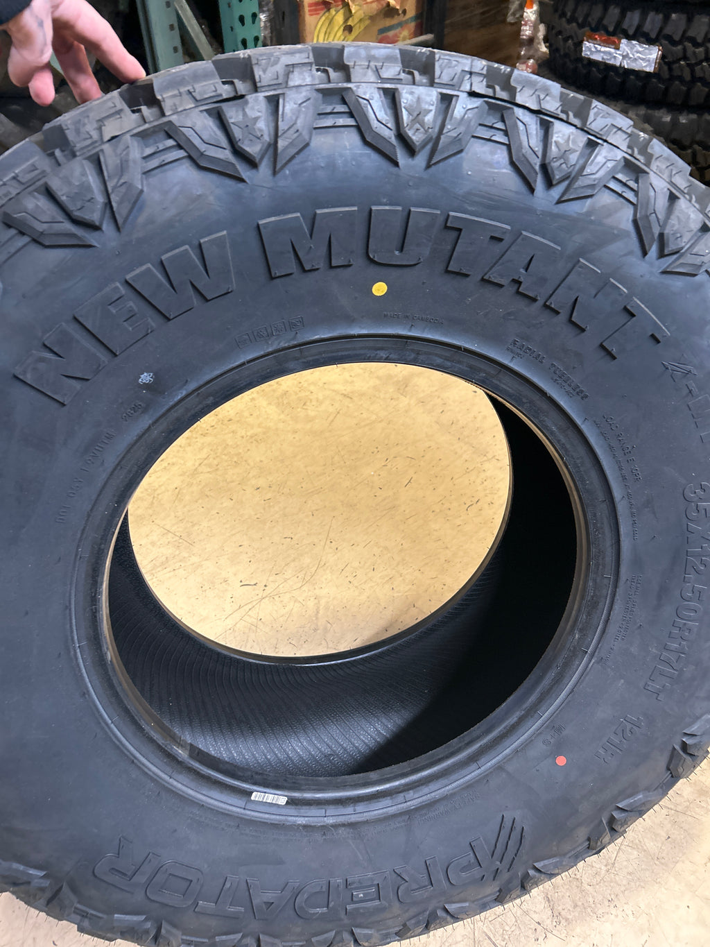 PREDATOR NEW MUTANT X-MT BSW LT35 12.5 17 121R 10PLY M/T TIRE NPRXMT04