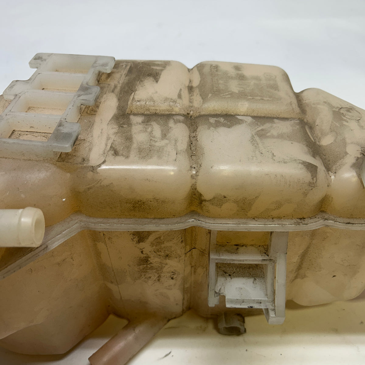 PORSCHE COOLANT EXPANSION TANK MISSING CAP  99610615703