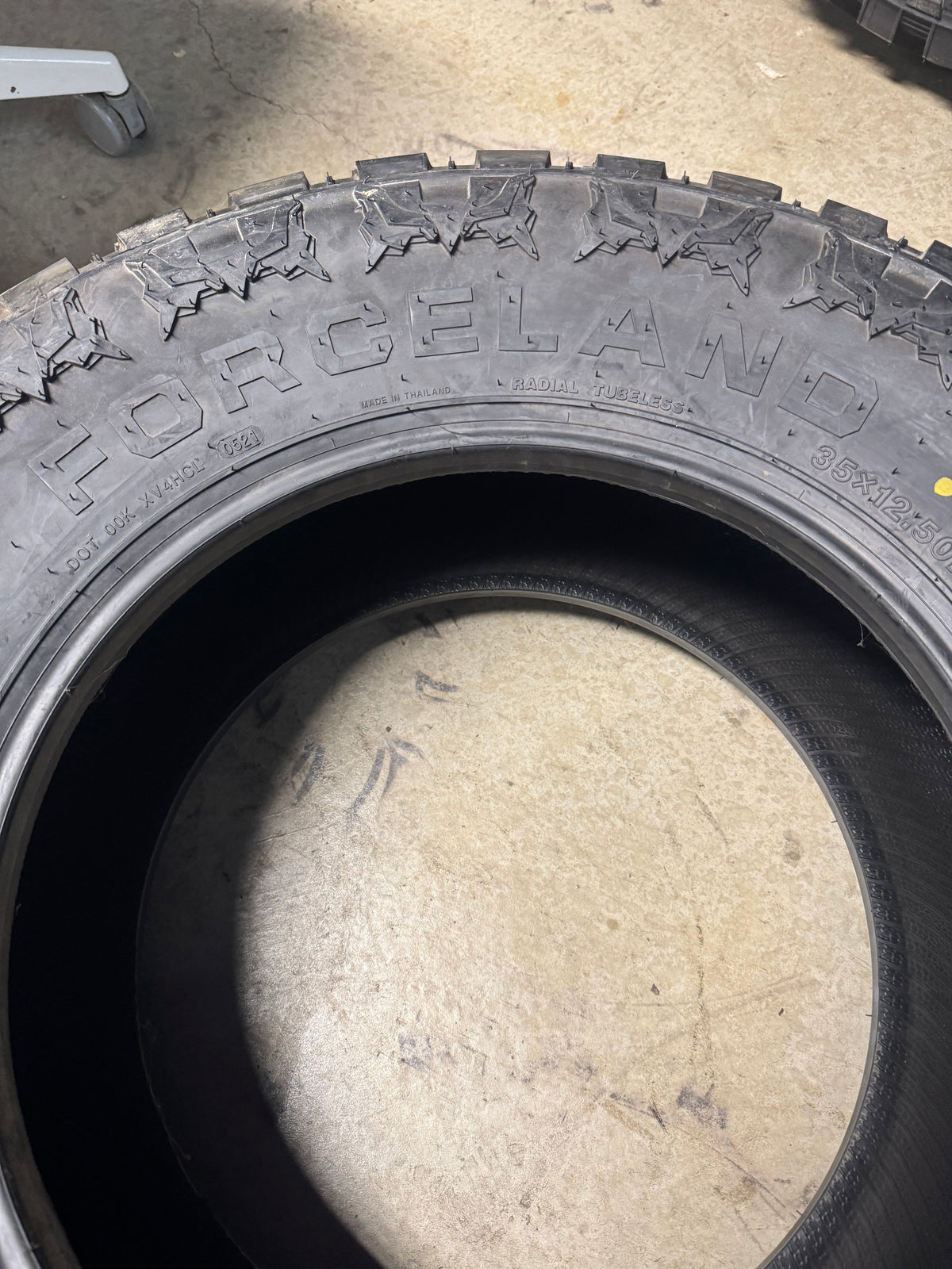 NOS FORCELAND KUNIMOTO M/T BSW LT 35 12.5 18 123Q 10PLY MUD TERRAIN TIRE FKM351218