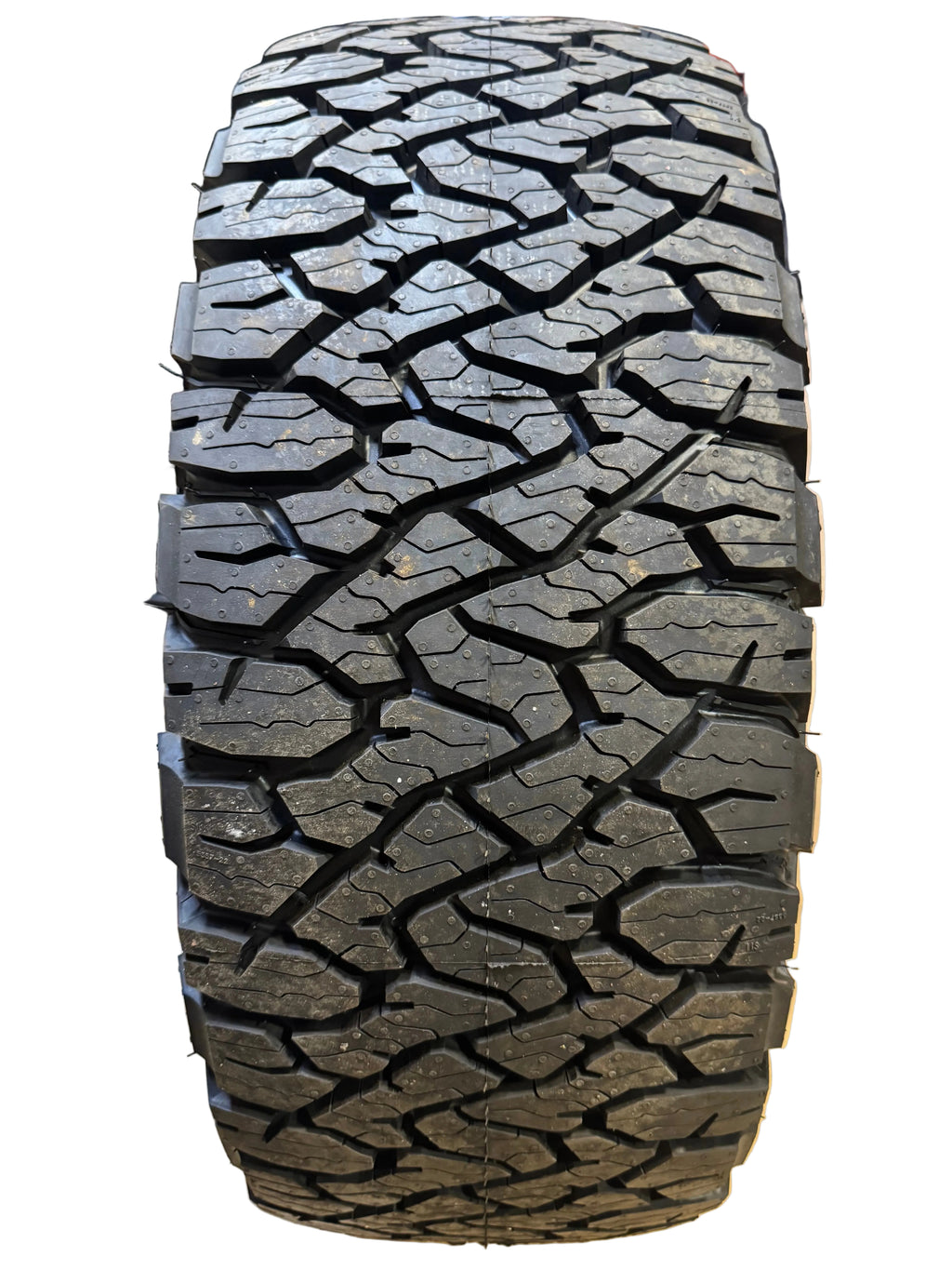 BFGOODRICH ALL-TERRAIN T/A KO3 BSW LT 265 60 18 114/110S 8PLY  TIRE 03501