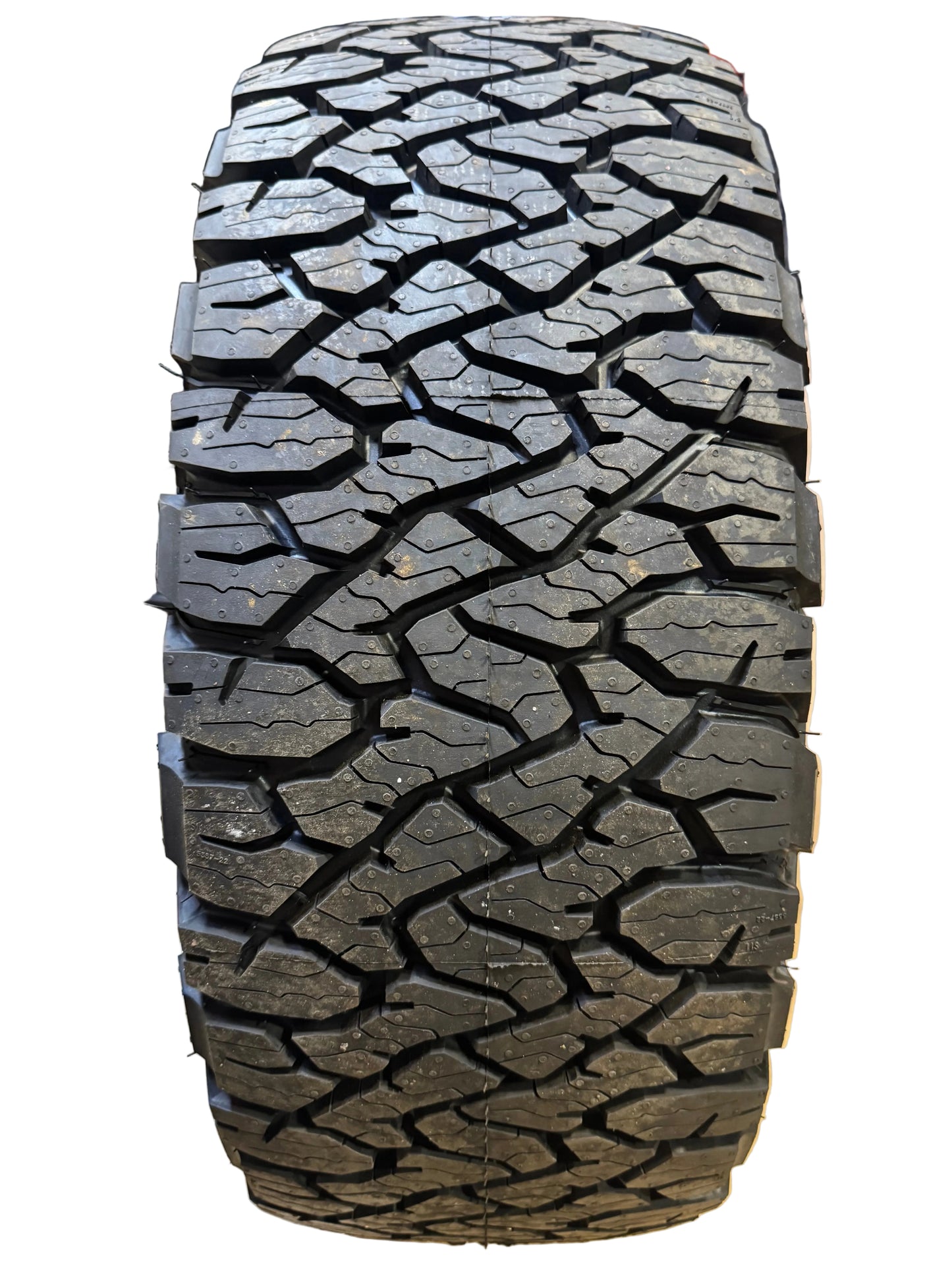 BFGOODRICH ALL-TERRAIN T/A KO3 BSW LT 265 60 18 114/110S 8PLY  TIRE 03501