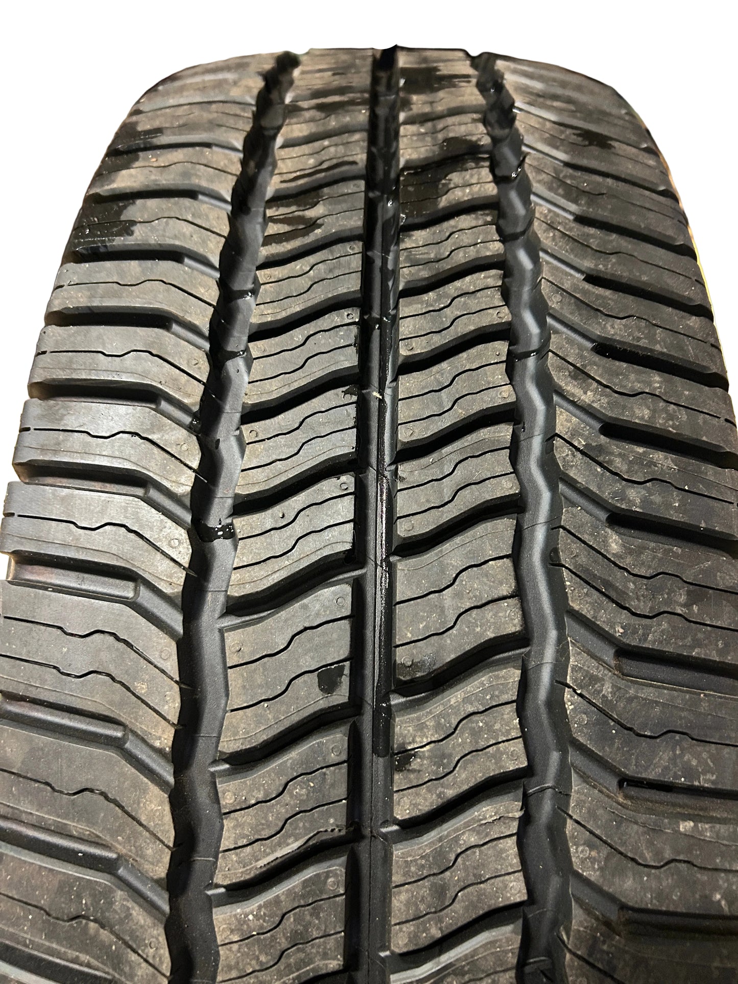 MICHELIN AGILIS CROSSCLIMATE LT 275 70 18 125/122R 10PLY ALL WEATHER TIRE 76555