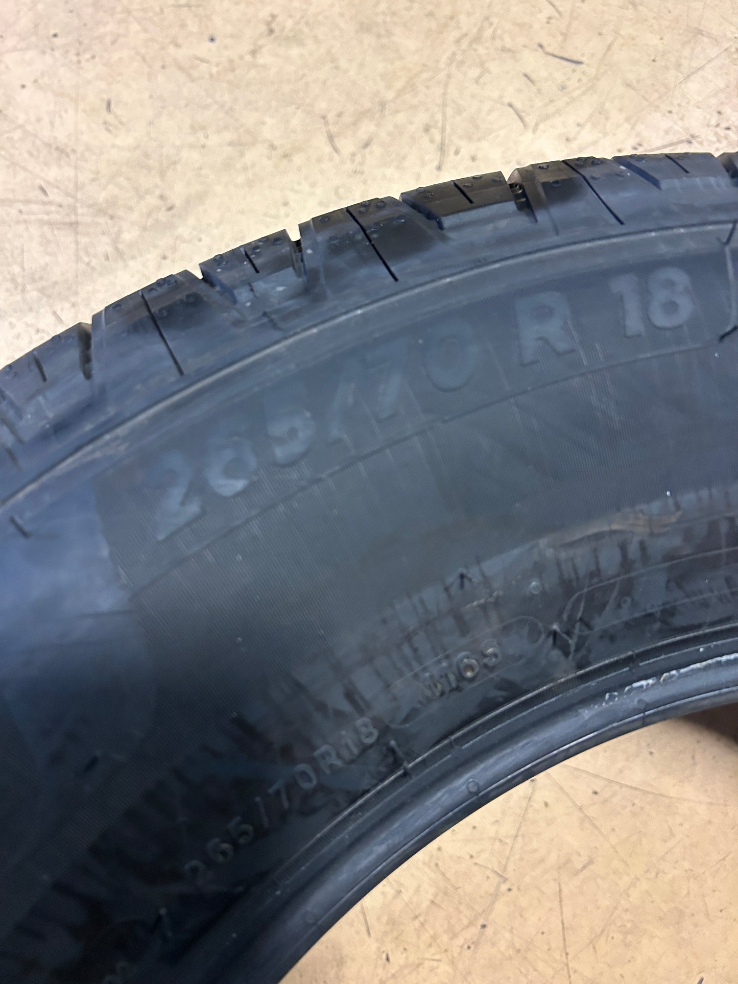 2 MICHELIN LTX TRAIL BSW P 265 70 18 116S ALL SEASON TIRE 55288