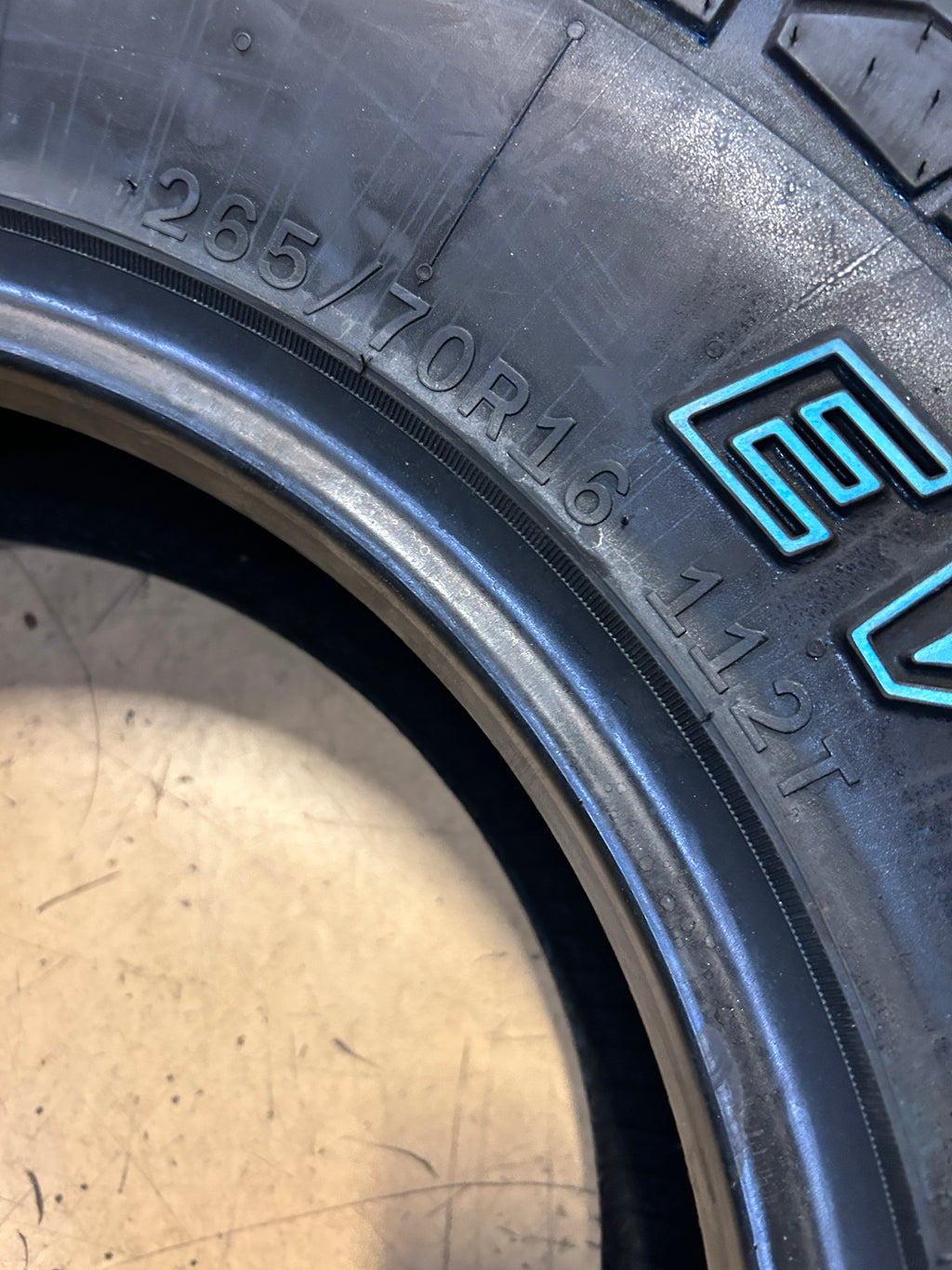 EVOLUXX ROTATOR A/T OWL P 265 70 16 112T ALL TERRAIN TIRE 221021061