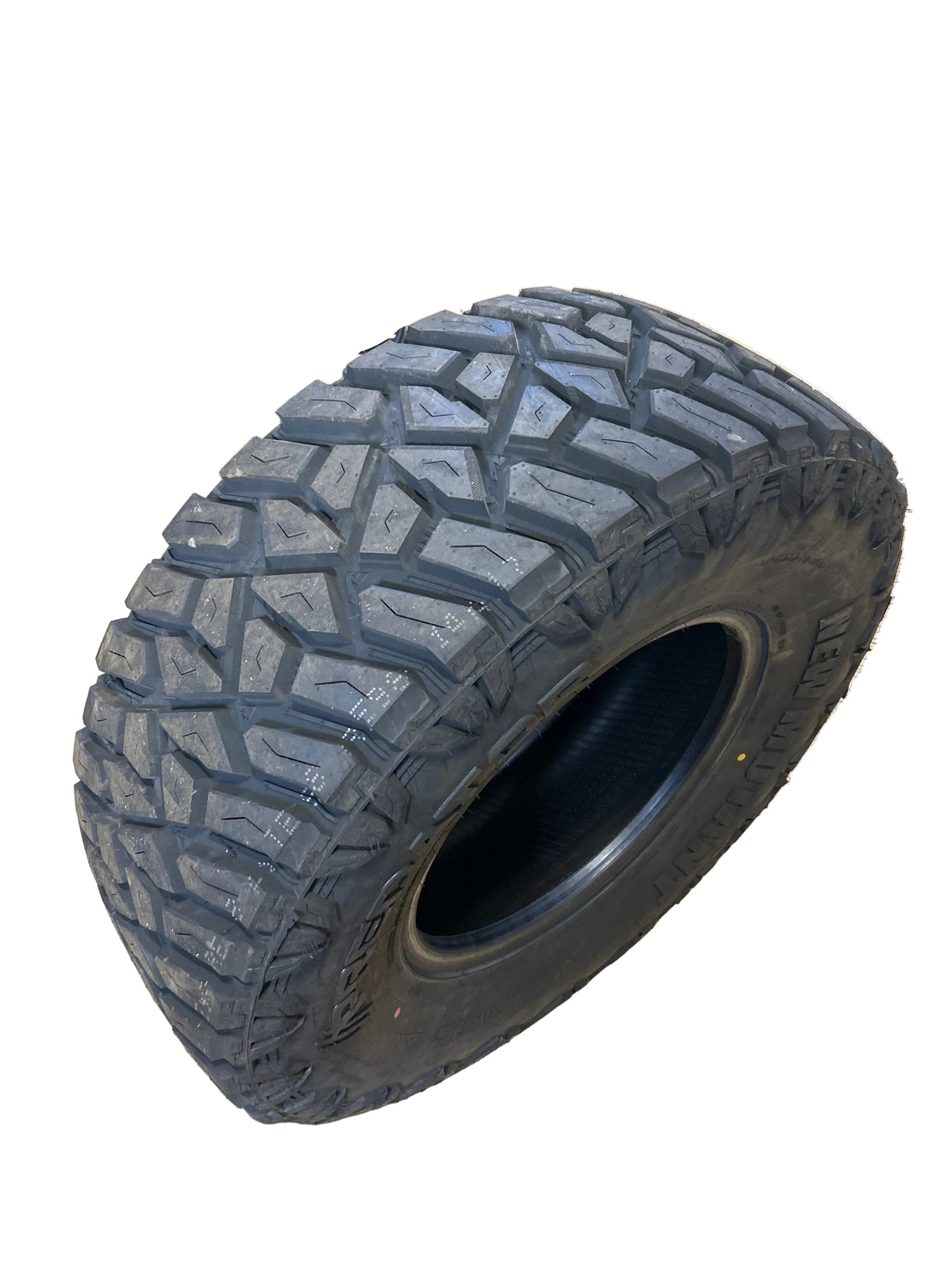 PREDATOR NEW MUTANT X-MT BSW LT35 12.5 17 121R 10PLY M/T TIRE NPRXMT04