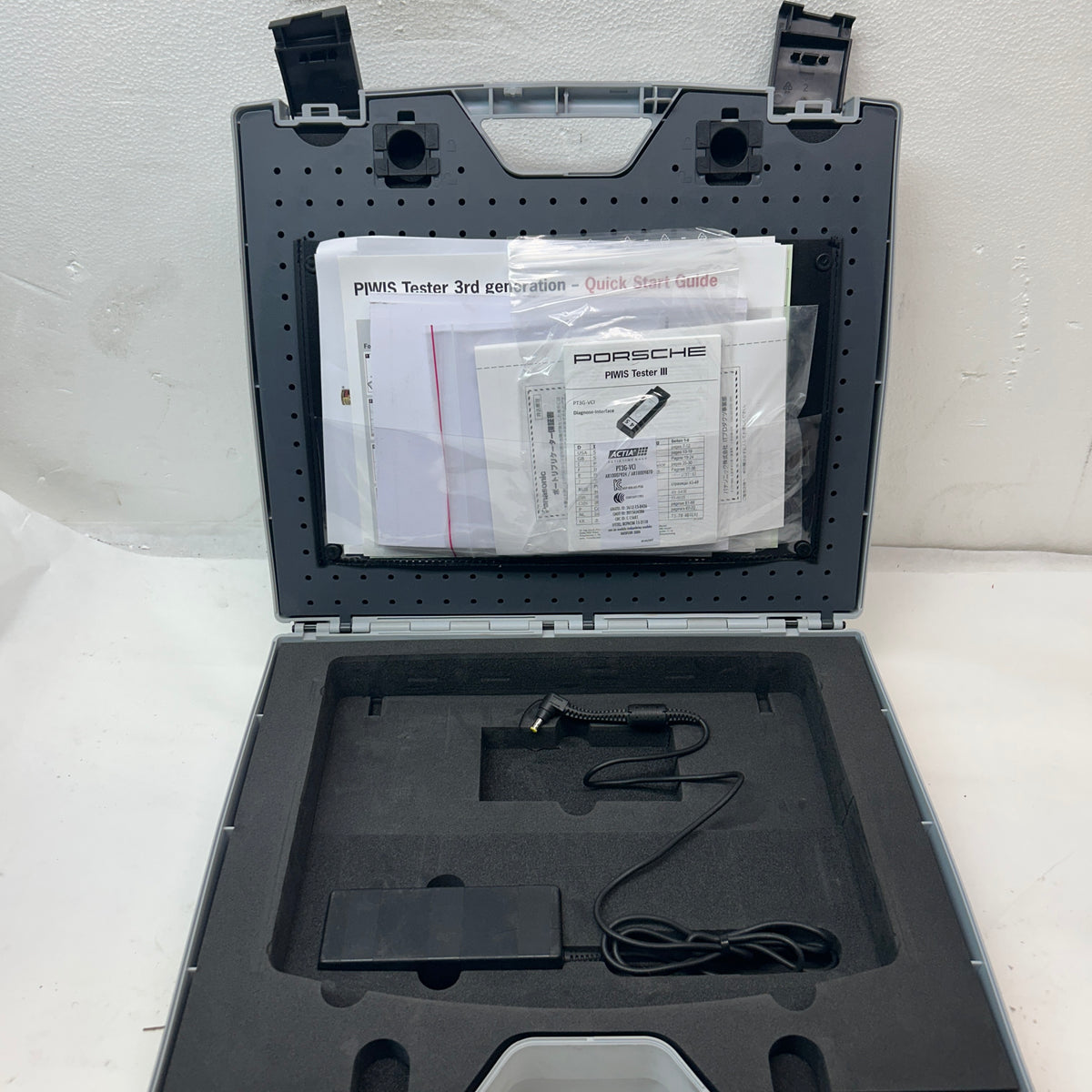 PORSCHE  PIWIS TESTER THREE #1  PT3G