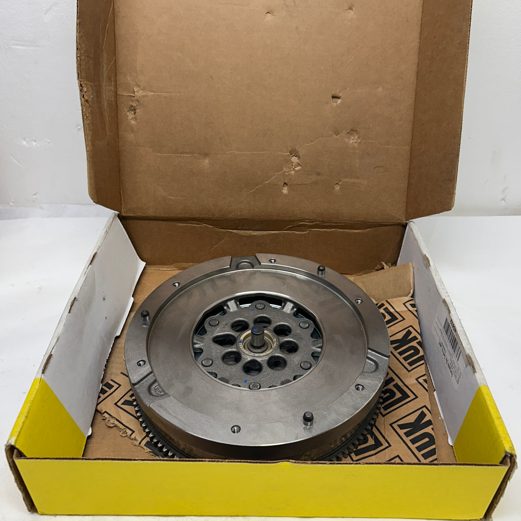 SCHAEFFLER LUK FLYWHEEL DMF 415037710  415037710