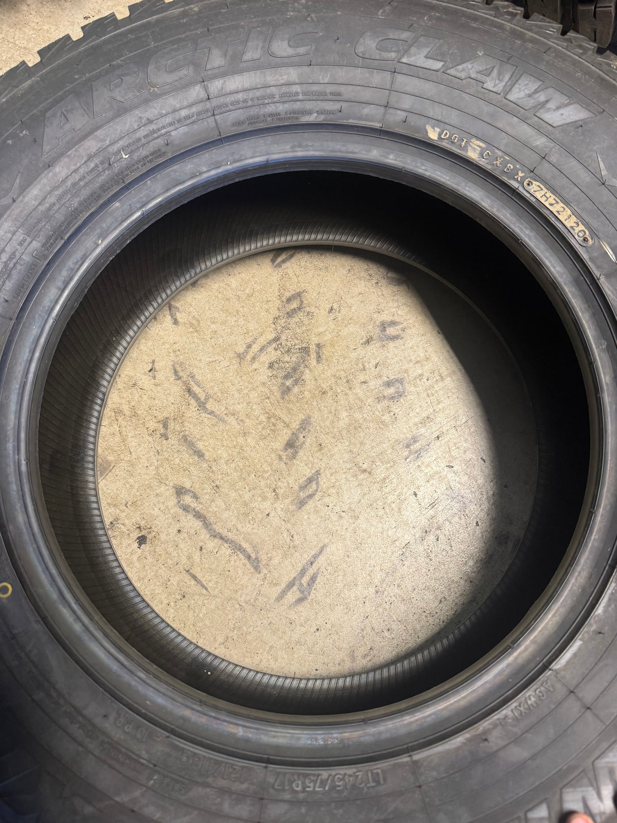 2 NOS ARCTIC CLAW WINTER WXI BSW LT 245 75 17 121/118Q 10PLY WINTER TIRE ARC19