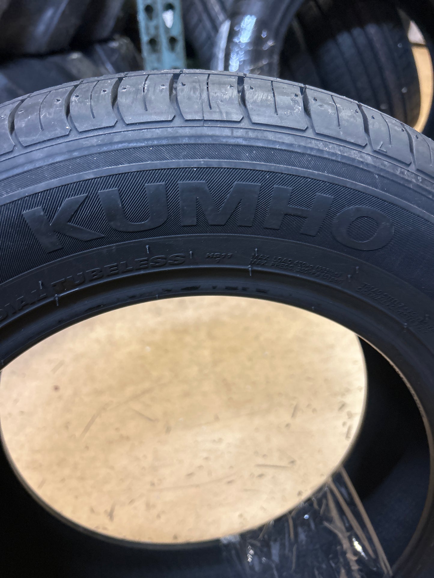 2 KUMHO SOLUS HS11 BSW P 185 60 13 80H HIGHWAY TIRE 2247043