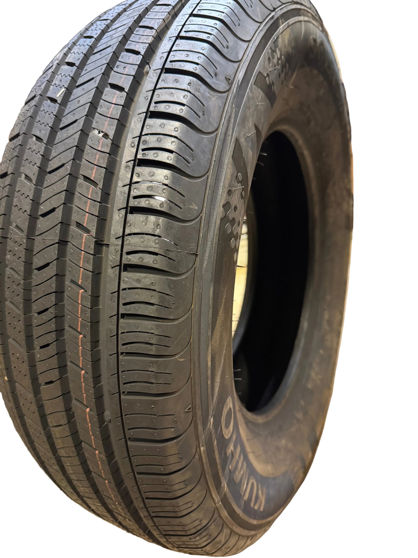 2 NOS KUMHO SOLUS TA11 BSW P 225 70 15 100T ALL SEASON TIRE 2183123