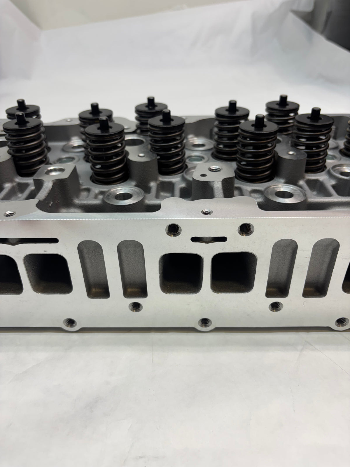 ASSEMBLED CYLINDER HEAD FOR GM 6.6 DURAMAX DIESEL V8 LLY LBZ B11B5A